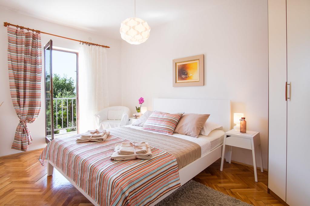 Apartment Katarina Malinska Rom bilde