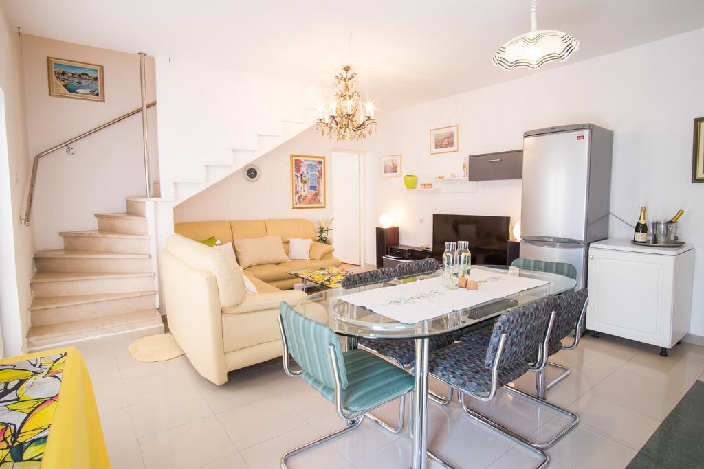 Apartment Katarina Malinska Rom bilde