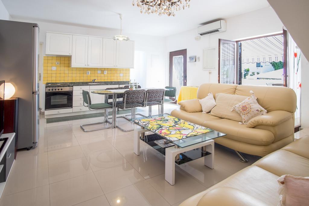 Apartment Katarina Malinska Rom bilde